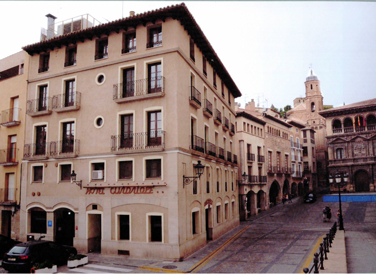 HOTEL GUADALOPE 
 Hotel
 Alcañiz Bajo Aragón
